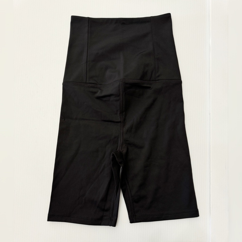 Girlfriend Collective NWOT Seamless Maternity Bike Shorts - XXS